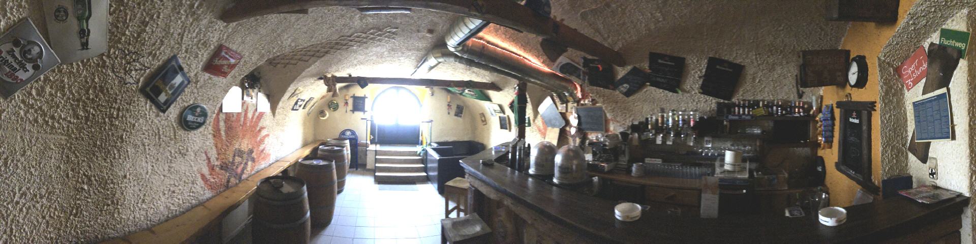 Bilddatei: Pub von Innen